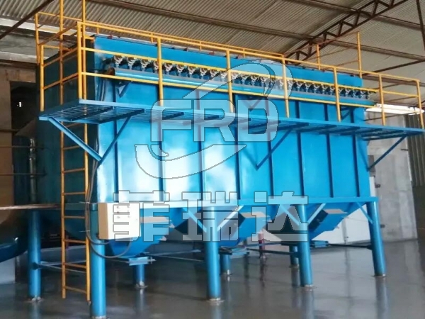 高溫脈沖布袋除塵器