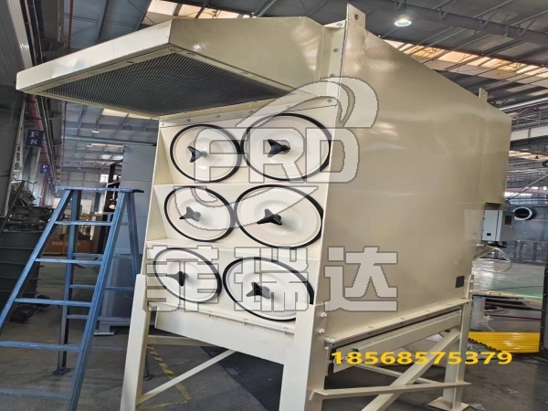 英格索蘭空壓機配套自潔式空氣過濾器的工作原理